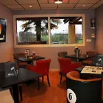 Hotel Brit Les Evens 3*