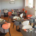 Brit Les Evens Hotel 3*