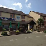 Brit Les Evens Hotel Saint-Saturnin (Sarthe)
