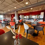 Hotel Brit Les Evens