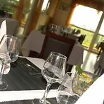 Brit Les Evens Hotel Saint-Saturnin (Sarthe)