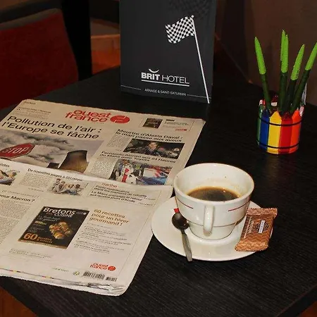 Hotel Brit Les Evens Saint-Saturnin (Sarthe)