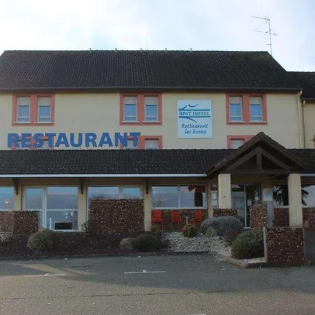 Brit Les Evens Hotell