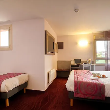 Otel Brit Les Evens 3*