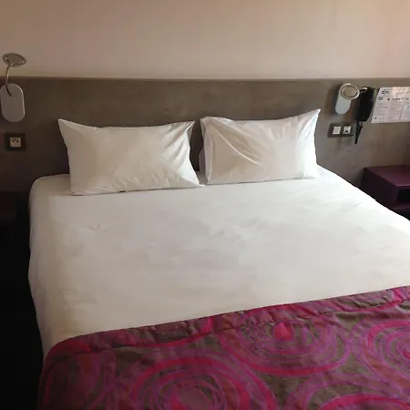 Hotel Brit Les Evens