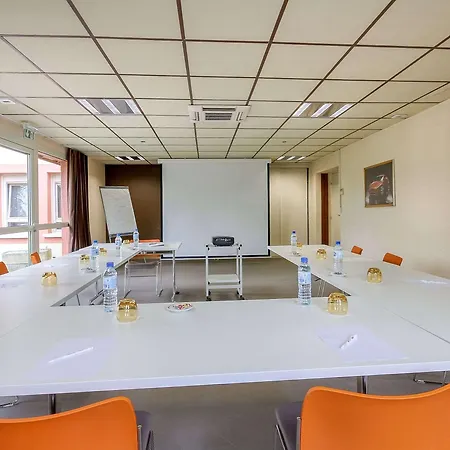 Brit Les Evens Otel Saint-Saturnin (Sarthe)