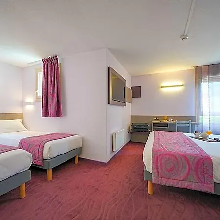 Hotel Brit Les Evens Saint-Saturnin (Sarthe)