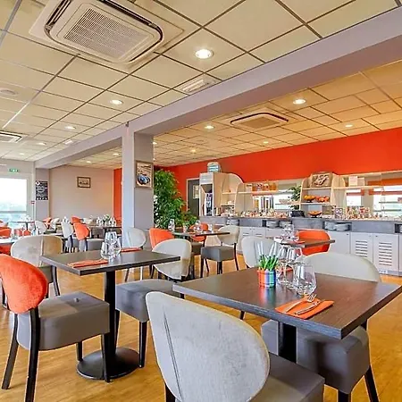Hotel Brit Les Evens Saint-Saturnin (Sarthe)