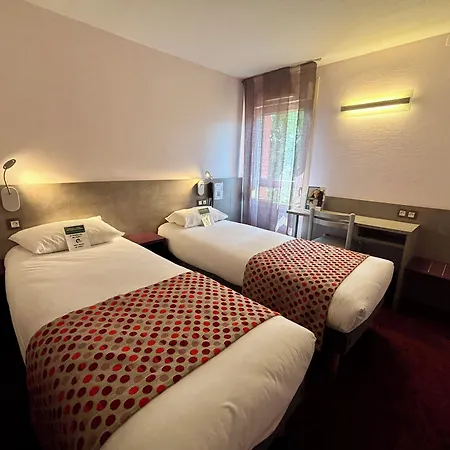 Hotel Brit Les Evens