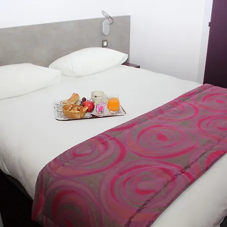 Hotell Brit Les Evens