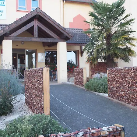 Otel Brit Les Evens 3*