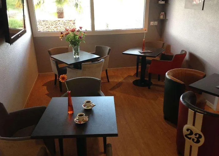 Brit Les Evens Szálloda 3*