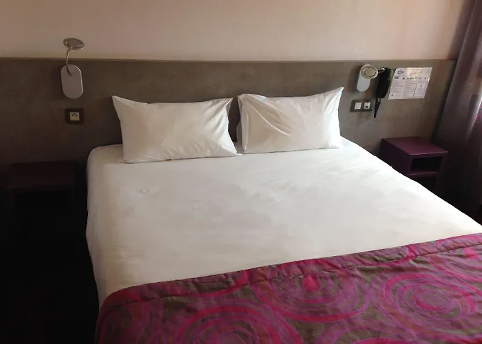 Hotel Brit Les Evens