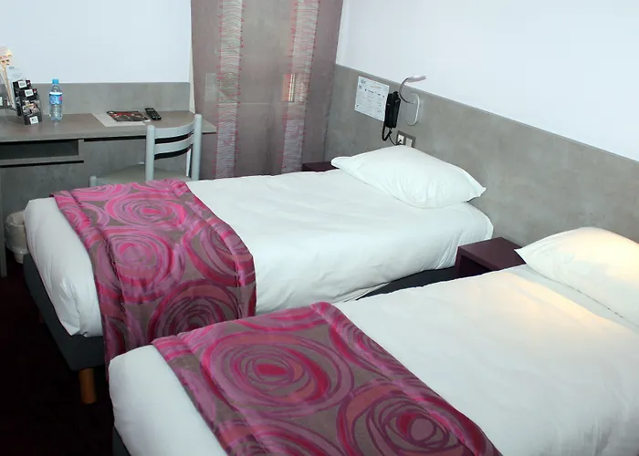 Les Evens Hotel Saint-Saturnin (Sarthe)