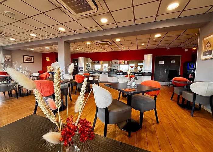 Les Evens Hotel Saint-Saturnin (Sarthe)