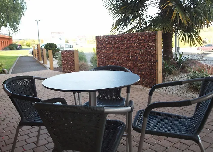 Brit Les Evens Szálloda 3*